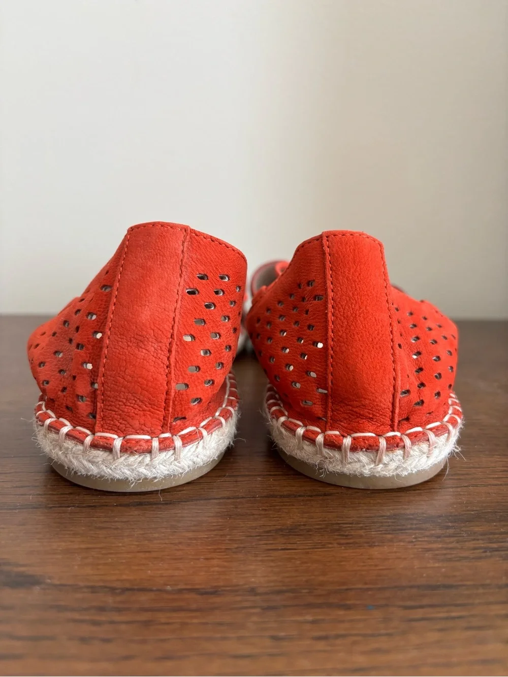 Eileen Fisher Chili Red Lee 2 Perforated Espadrilles Sz 8.5
